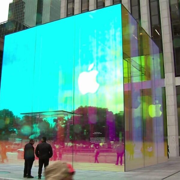 106116620 1567791987996applecube2