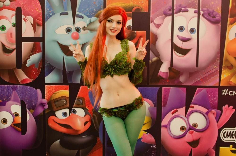 18+. Самые сексуальные девушки ИгроМира и Comic Con Russia 2019. День 2 61 1570266534 dsc0104