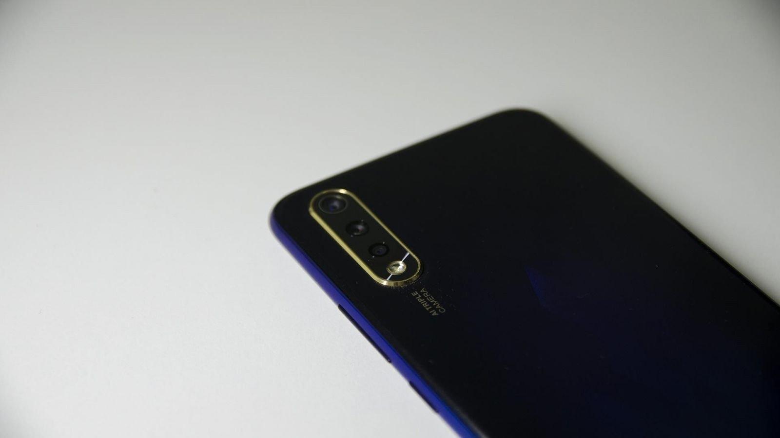 Обзор Vivo V17 Neo — тот самый крепкий середнячок 31 1 3
