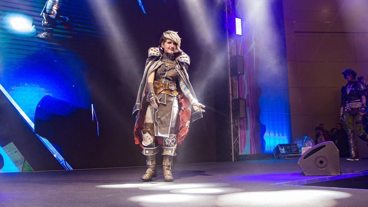 18+. ИгроМир и Comic Con Russia 2019. Самый необычный косплей. День 1 59 cosplay day1 13