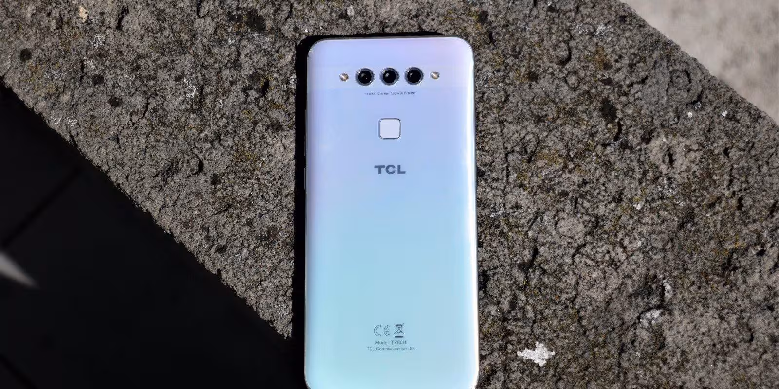 Компания TCL объявила о начале продаж и стоимости смартфона TCL PLEX 3 dims 1 1