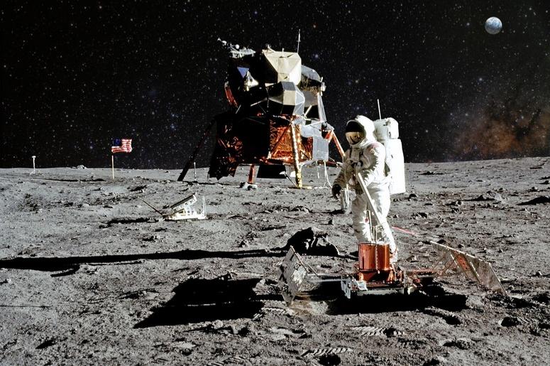 Первая экспедиция на Марс запланирована на 2035 год 7 shutterstock 324243101