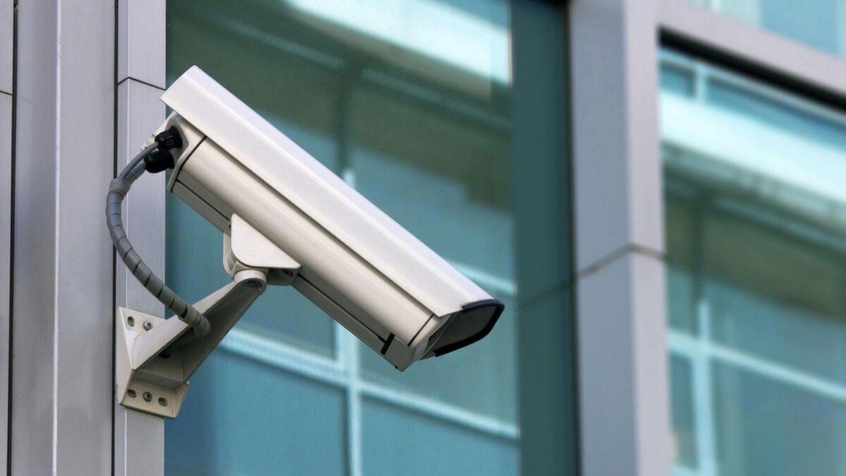 Как грамотно использовать видеонаблюдение в бизнесе 3 videonablyudenie kamera bezopasnost ohrana 80080 1920x1080