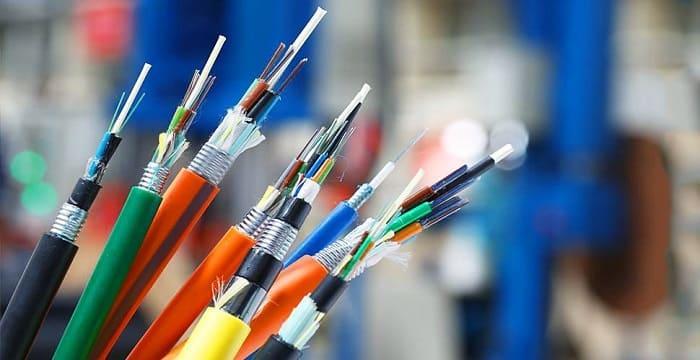 В России создали канал с пропускной способностью 200 Гбит/с без дополнительного усиления сигнала 4 different types of fiber optic cables