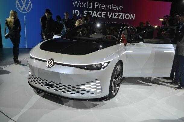 Volkswagen представил электромобиль Volkswagen ID Space Vizzion 7 dsc0417 610x405 1