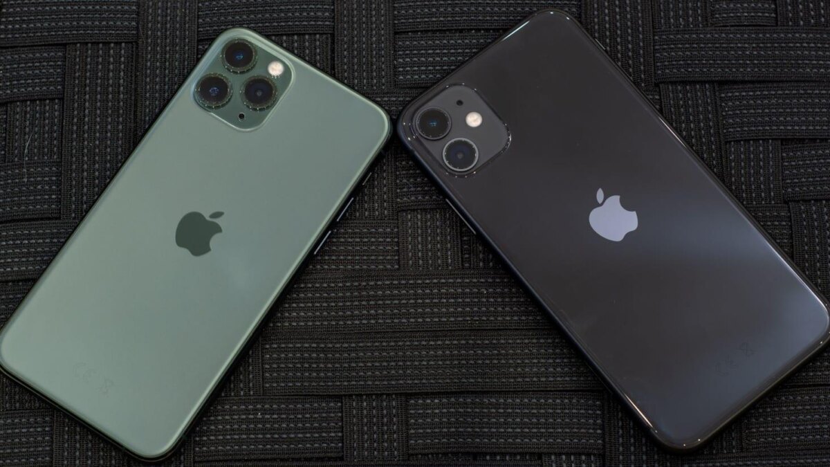 Матовый iPhone 11 Pro и глянцевый iPhone 11