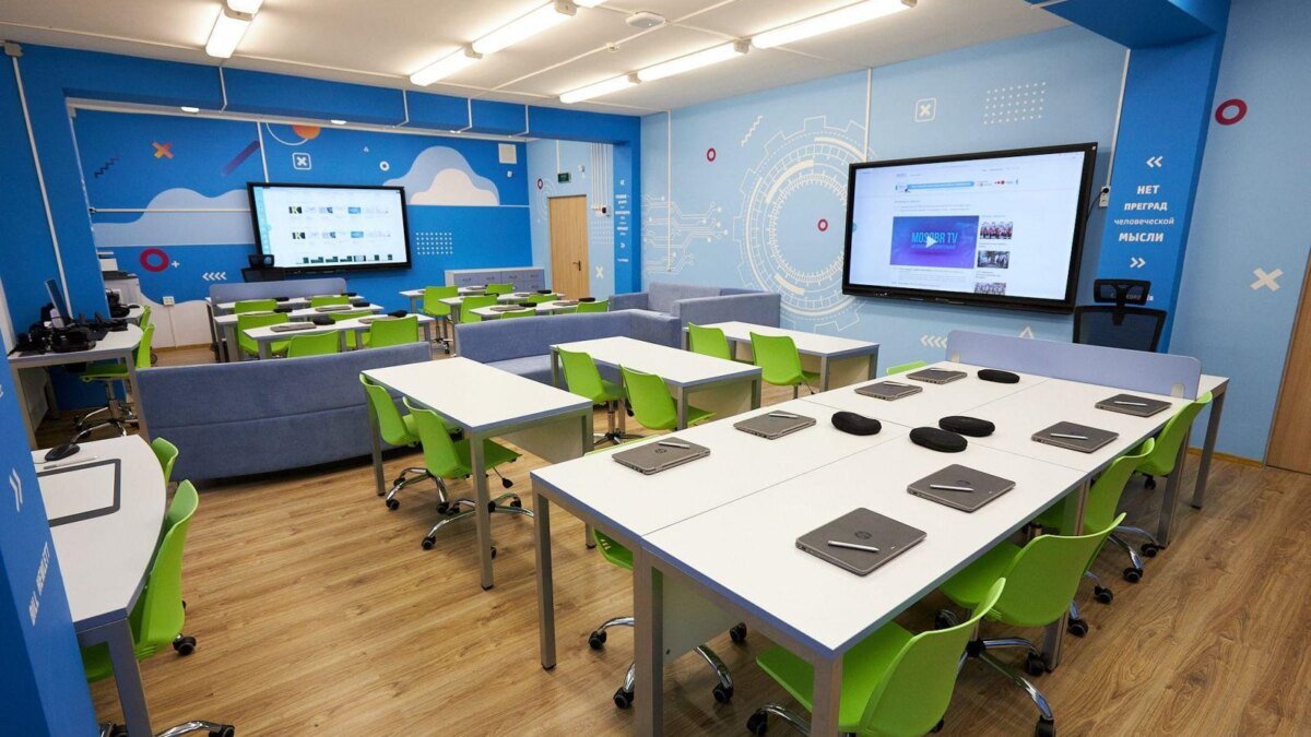 HP запускает первый в России класс будущего HP Learning Studio 9 4 1