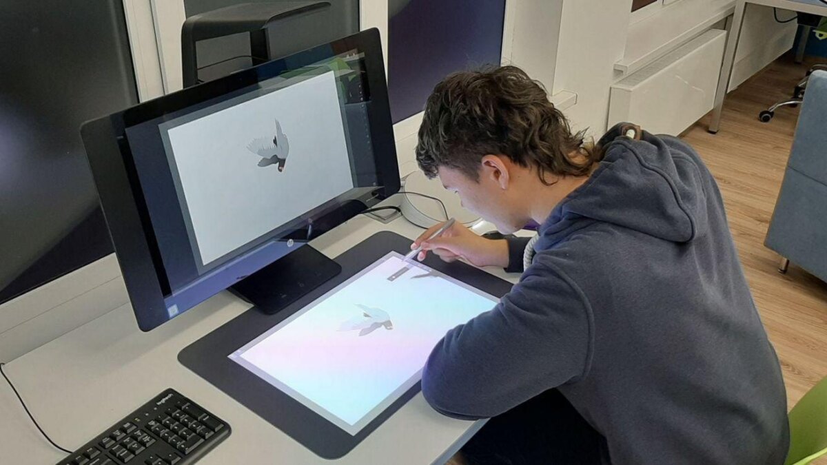 HP запускает первый в России класс будущего HP Learning Studio 8 6 1 scaled
