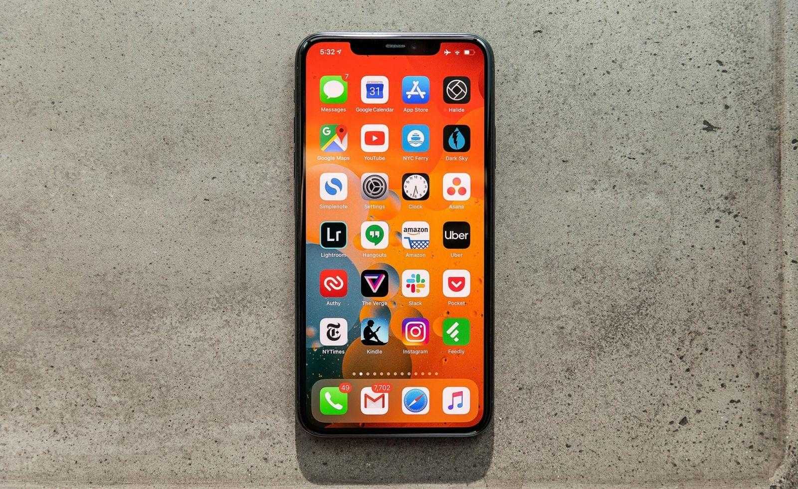 8 лучших подарков на Новый год 2020 15 iphone 11 5