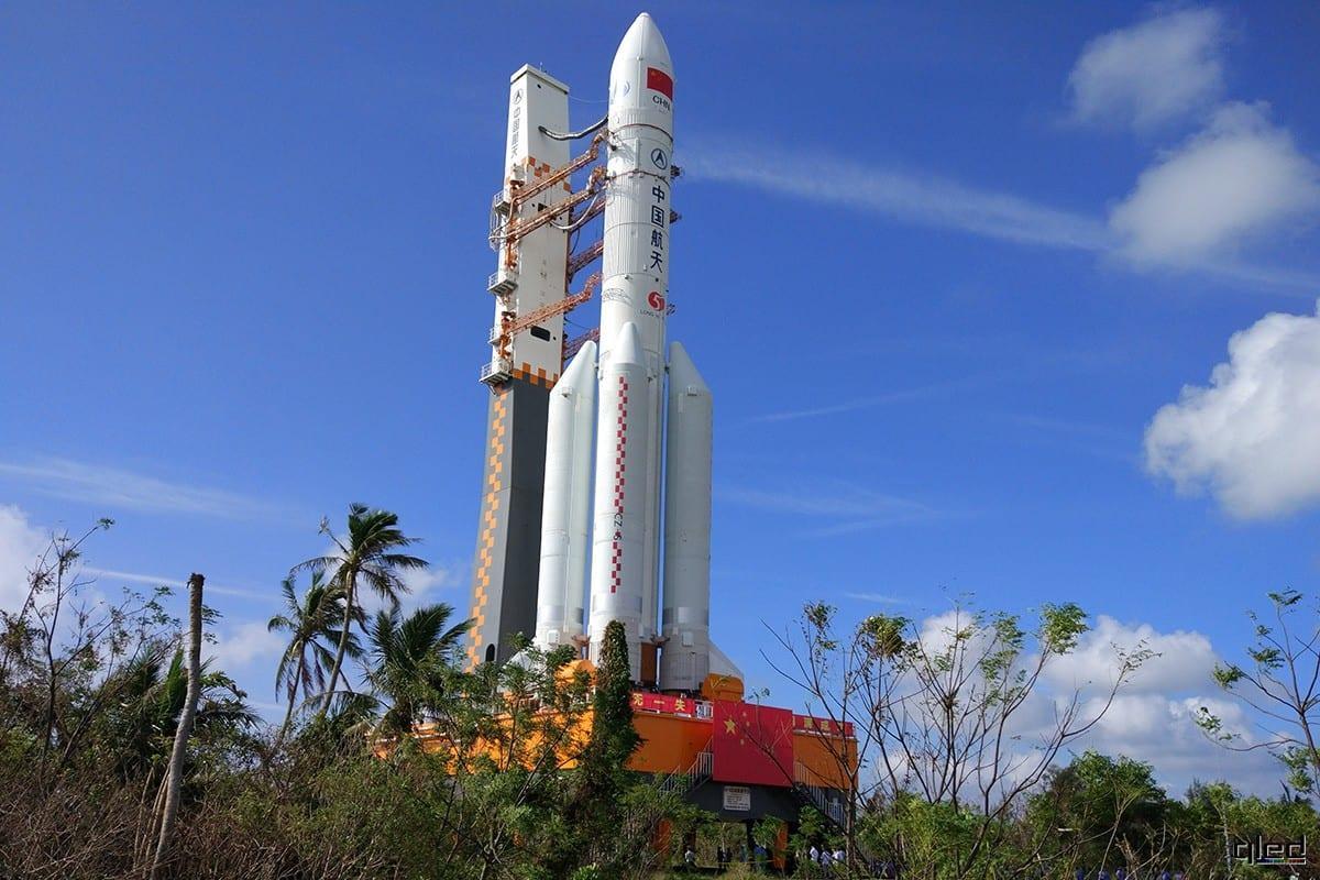 long march 5 rollout 2016 10 28 img3 1200x800 1