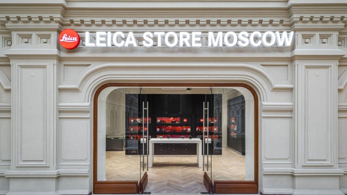 Салон Leica открылся в ГУМе 2 salon leica v gume scaled 1