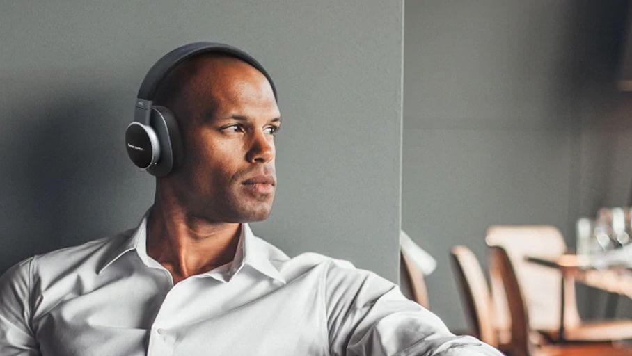 CES 2020. Harman представила новую акустику 6 609814e1 ces 2020 harman kardon revient sur le marche de l audio nomade avec sa gamme fly 908 512 376 2 1794 802