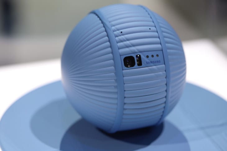 CES 2020. Samsung показал робота Ballie, который следует за вами 5 img 3355