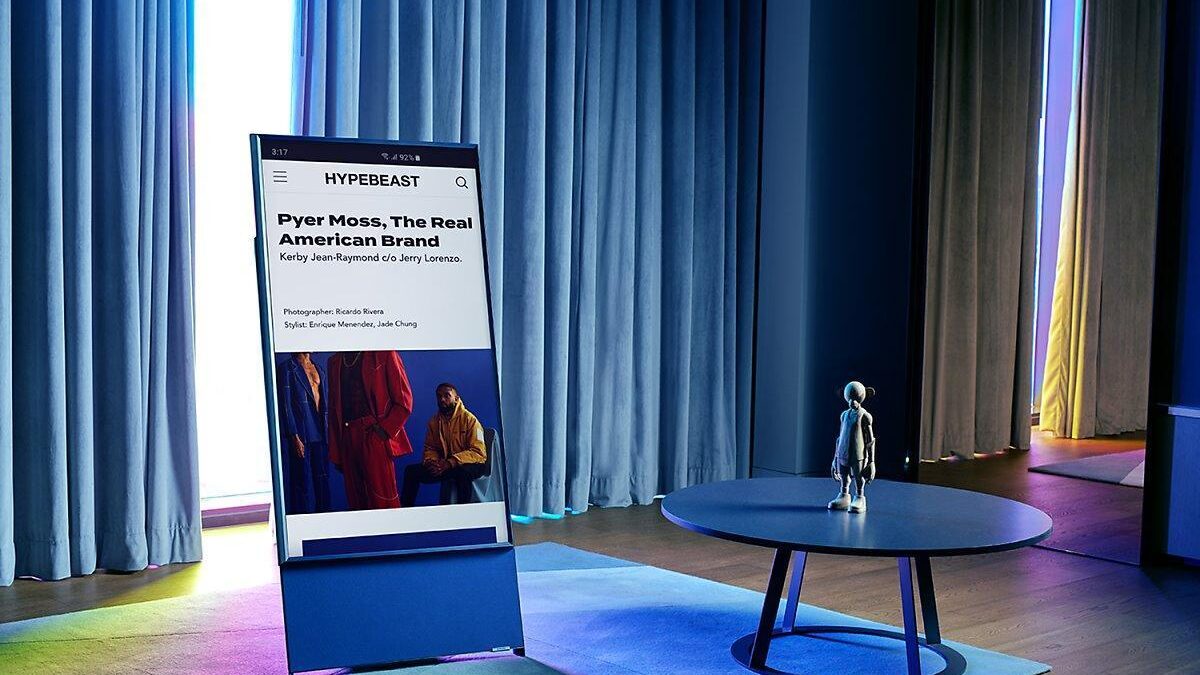 CES 2020. Телевизор от Samsung, который меняет ориентацию 3 samsung the sero launching0