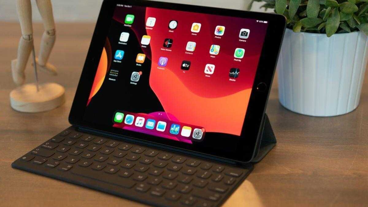 2019 10 2 inch ipad hero 100812668 large