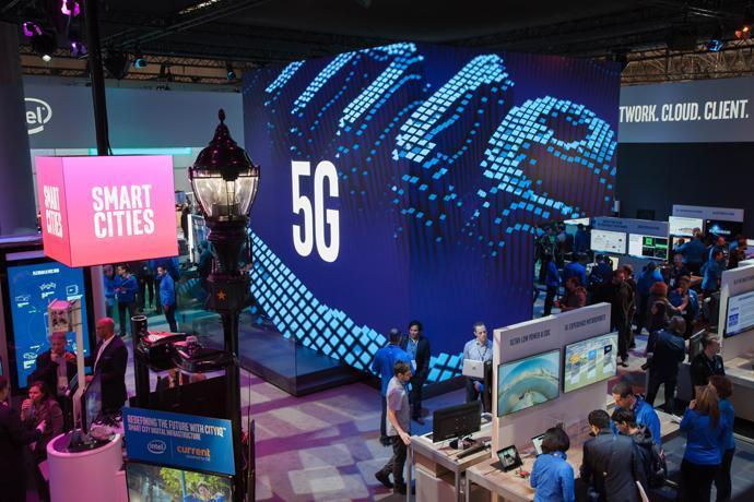 intel 2018 mwc 16