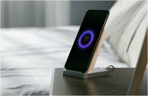 Xiaomi представила сразу 6 аксессуаров для новых флагманов Mi 10 9 Xiaomi 30W беспроводное зарядное устройство