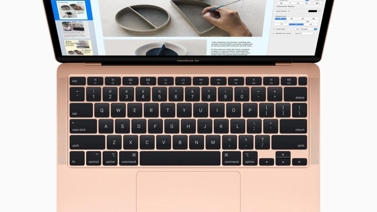 apple new macbook air new magic keyboard 03182020