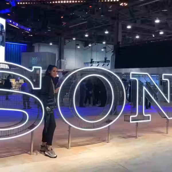 https s3 ap northeast 1.amazonaws.com psh ex ftnikkei 3937bb4 images 9 0 2 6 19006209 1 eng gb 20190122n sony ces