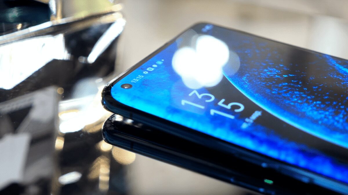 Oppo представил новый смартфон Find X2 11 screenshot from 2020 03 06 15 31 07