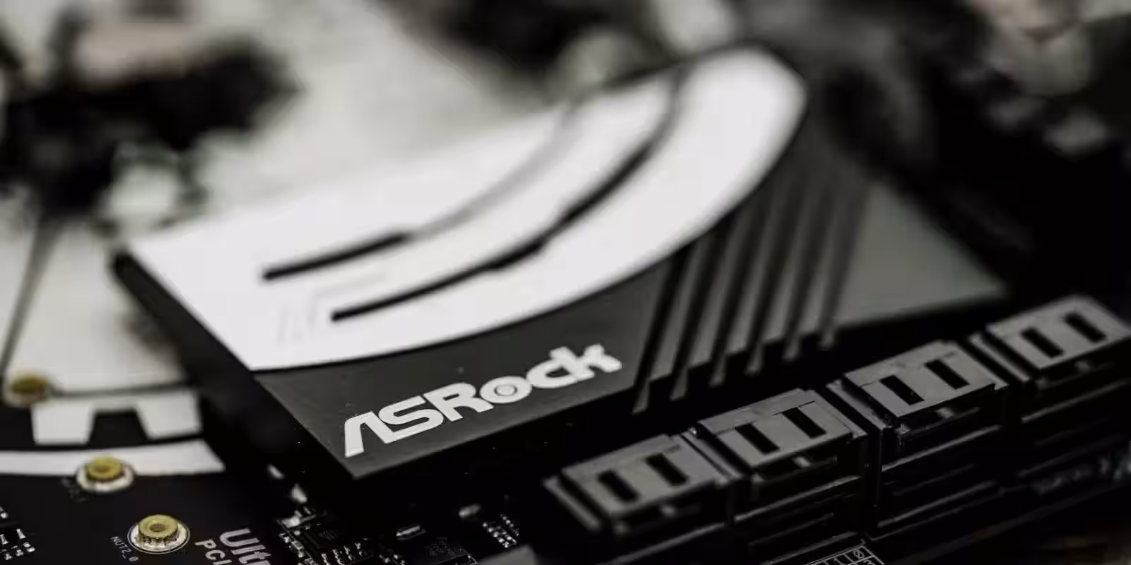 ASRock представили видеокарту Radeon RX 5500 XT Challenger ITX 8G 2 3410300597a18c39fc040ecf36a4ad54