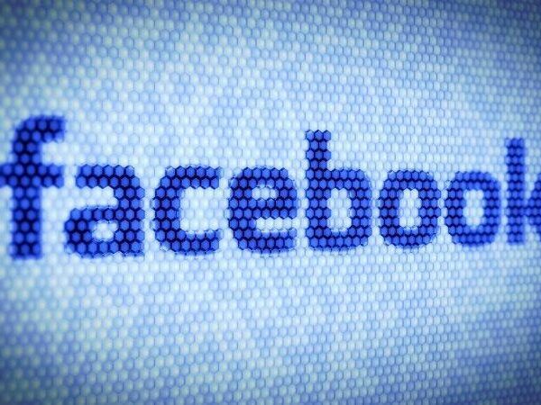 facebook700