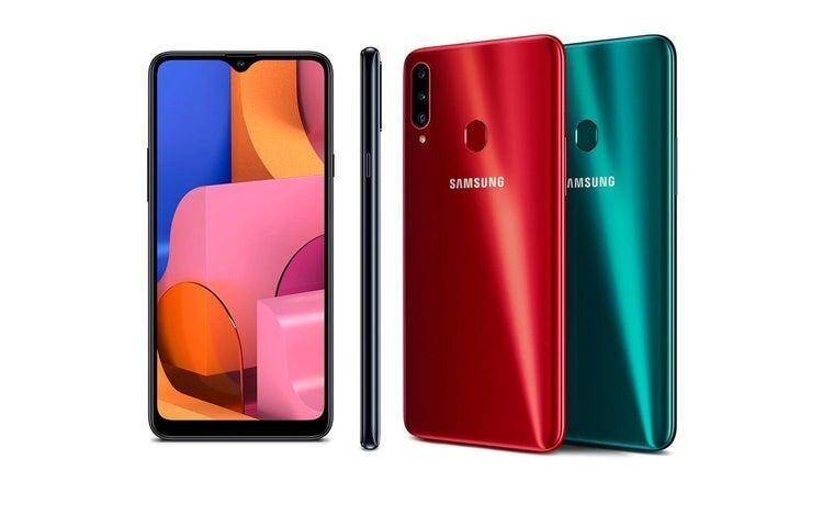 Смартфон Samsung Galaxy A32 спереди и сзади с красным и зеленым цветами