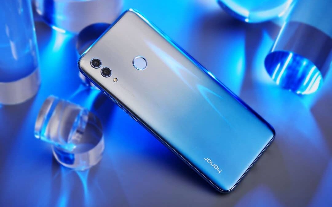 Honor предлагает российским покупателям скидки до 60% 2 h10 lite