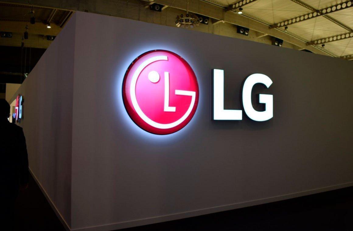 lg foldable smartphone 1