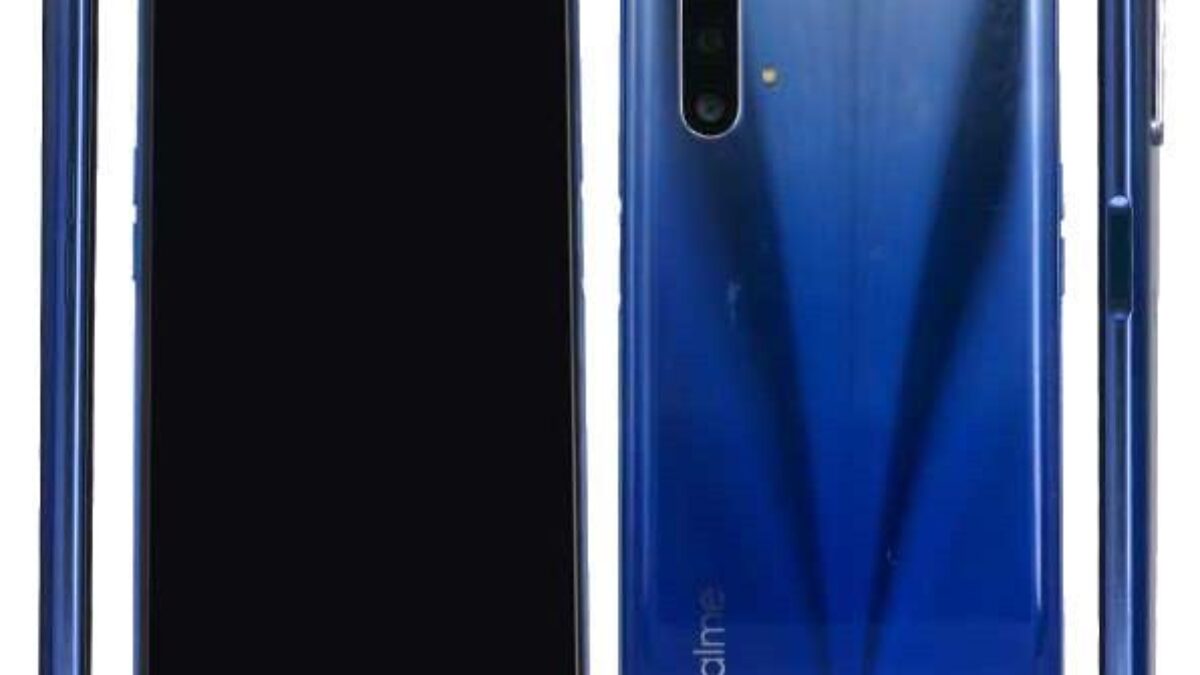 Основной экран и задняя панель Realme X3 с четырьмя камерами