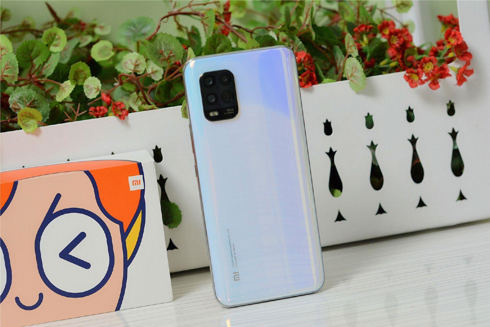 Xiaomi представила недорогой смартфон Xiaomi Mi 10 Youth Edition 5