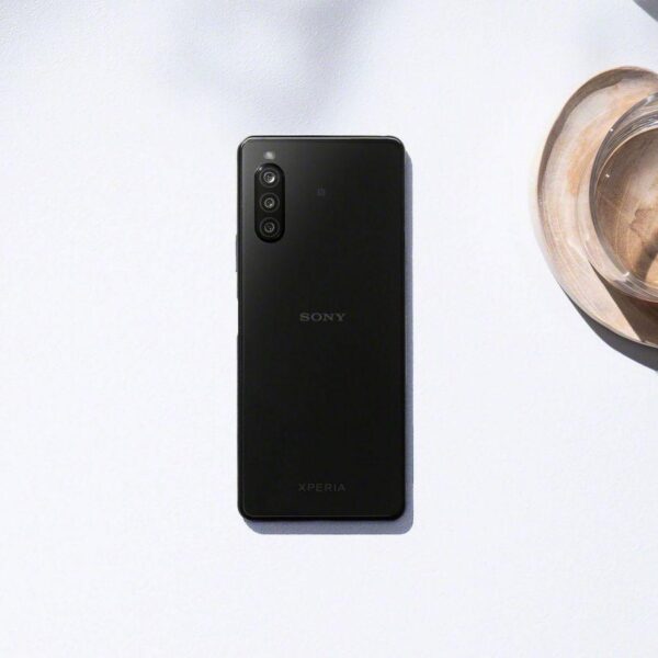 androidpit xperia 10 ii in situation black scaled 1