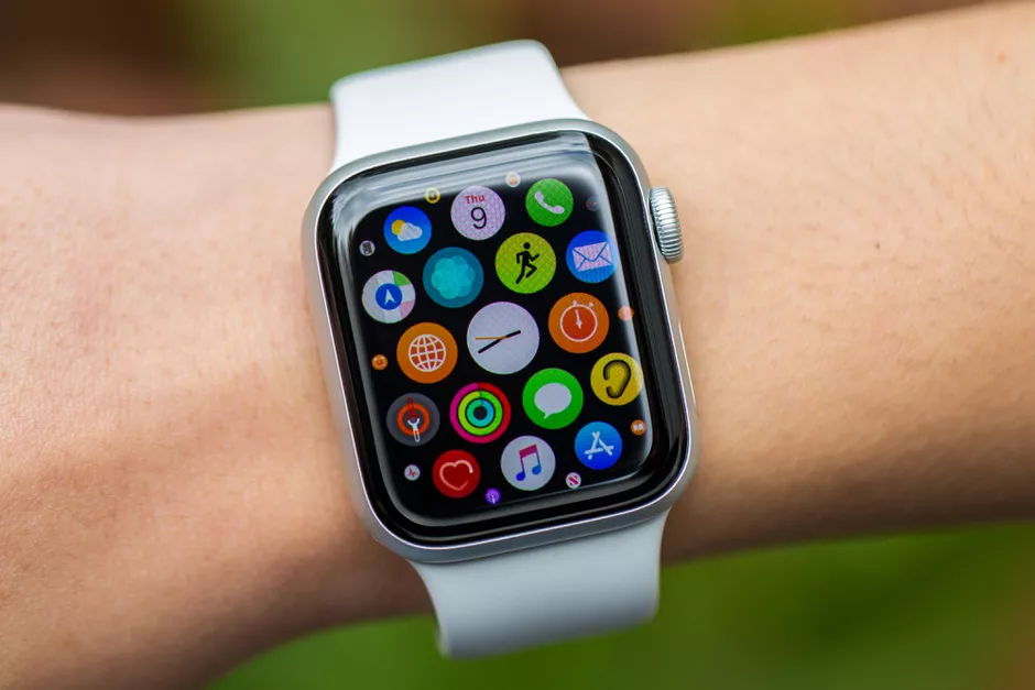 Apple по-прежнему на первом месте в секторе умных часов 3 apple watch anniversary 2