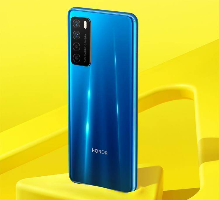 Honor показала смартфон Honor Play 4 во всех расцветках 6 Синий смартфон Honor Play 4 с вертикальной камерой