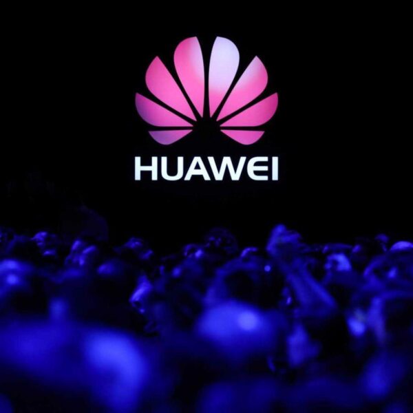 huawei logo feat