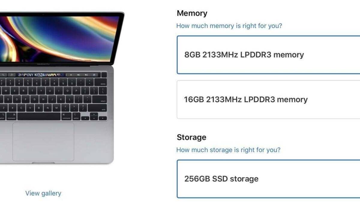 Apple удвоила цену на оперативную память в новом MacBook Pro 13 3 Ноутбук с изображением экраном и клавиатурой из статьи