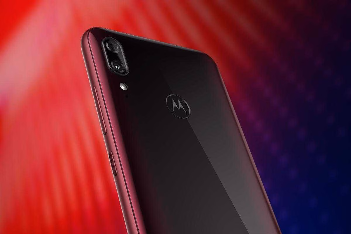 motorola e6 plus features of an affordable giant