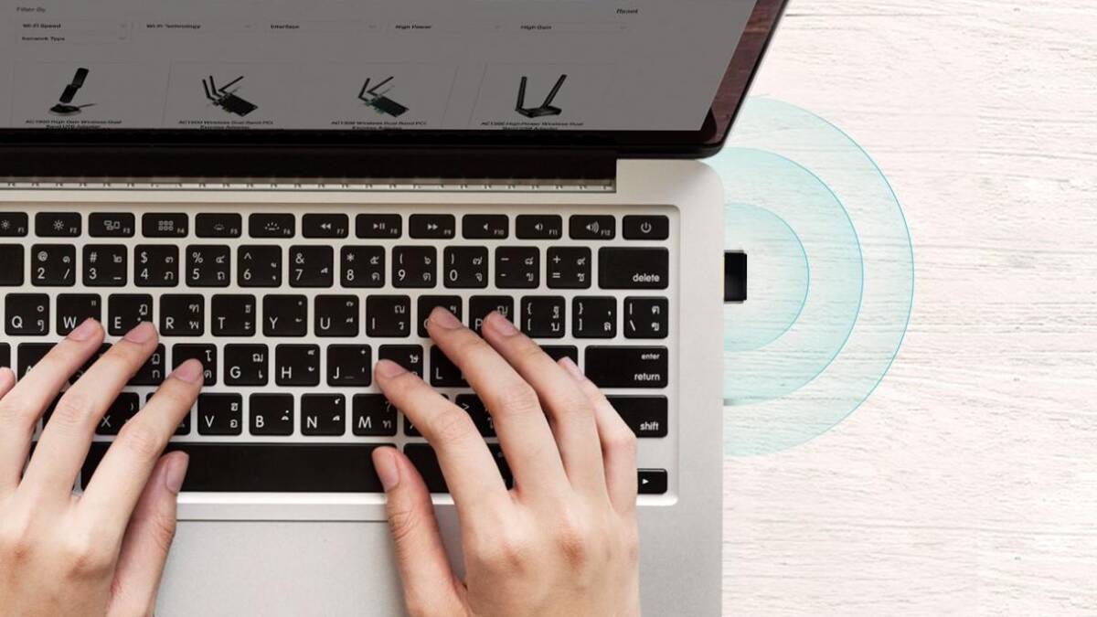 Как сделать из компьютера точку доступа Wi-Fi 9 Клавиатура ноутбука RedmiBook с черно-белыми клавишами и рукописью рук