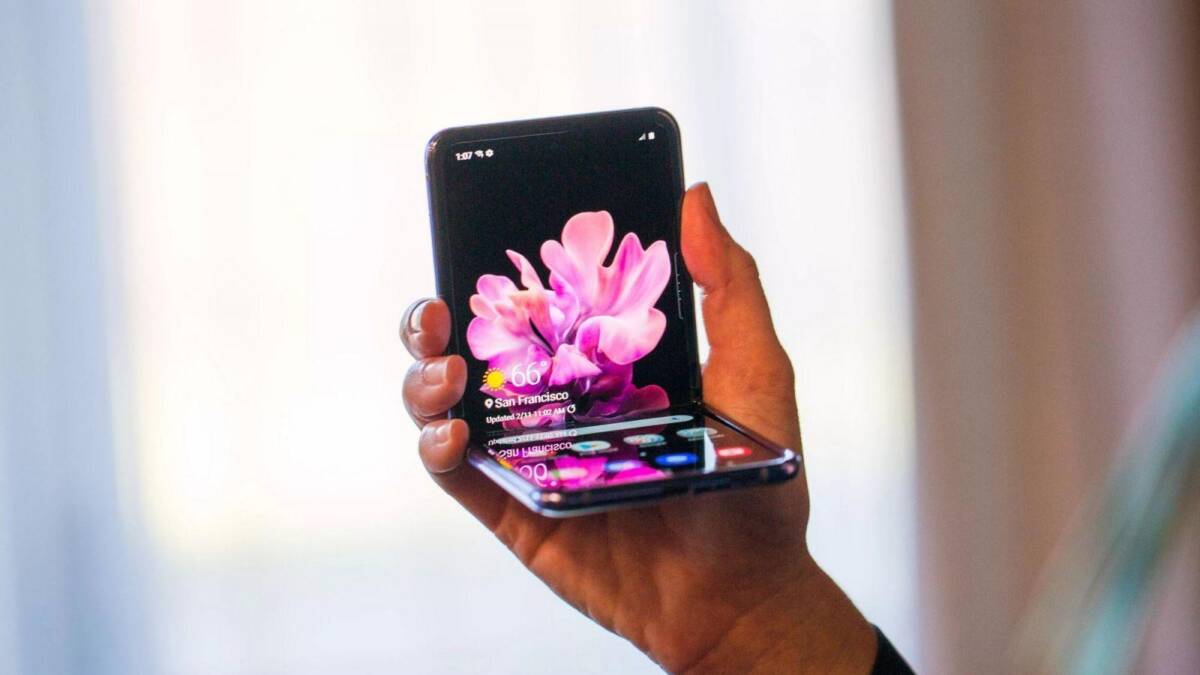 Samsung запатентовала три разных покрытия экрана 5 Складной телефон Xiaomi с открытым экраном и интерфейсом