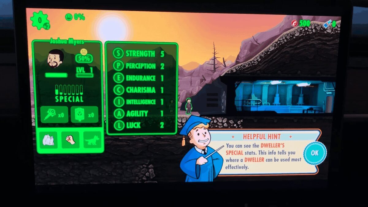 Экран игры Fallout Shelter на устройстве Tesla в интерфейсе