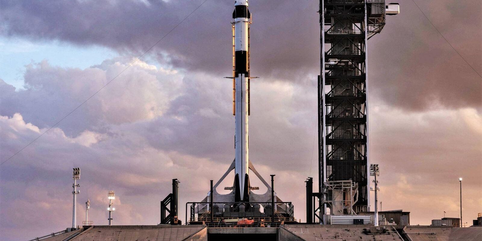 uzay cagi icin milat ilk astronotlu falcon 9 ucusu nasil izlenir 2 1