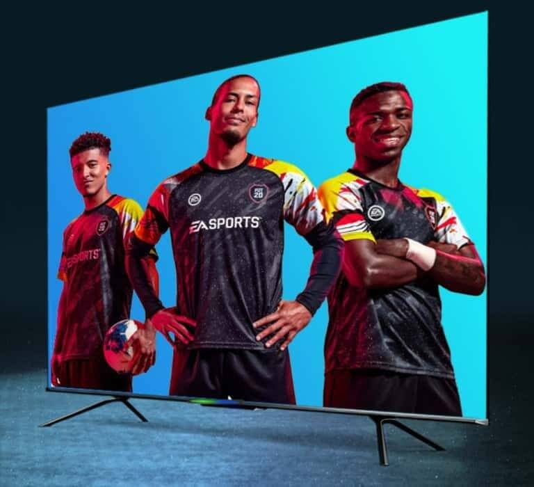 Выпущен первый игровой телевизор Hisense E75 с 55-дюймовым экраном 5 Современный телевизор с изображением трех игроков в киберспорте