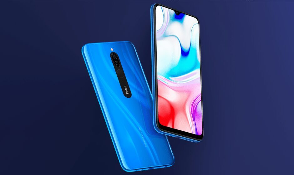 Смартфон Redmi 9 с синим корпусом и экраном