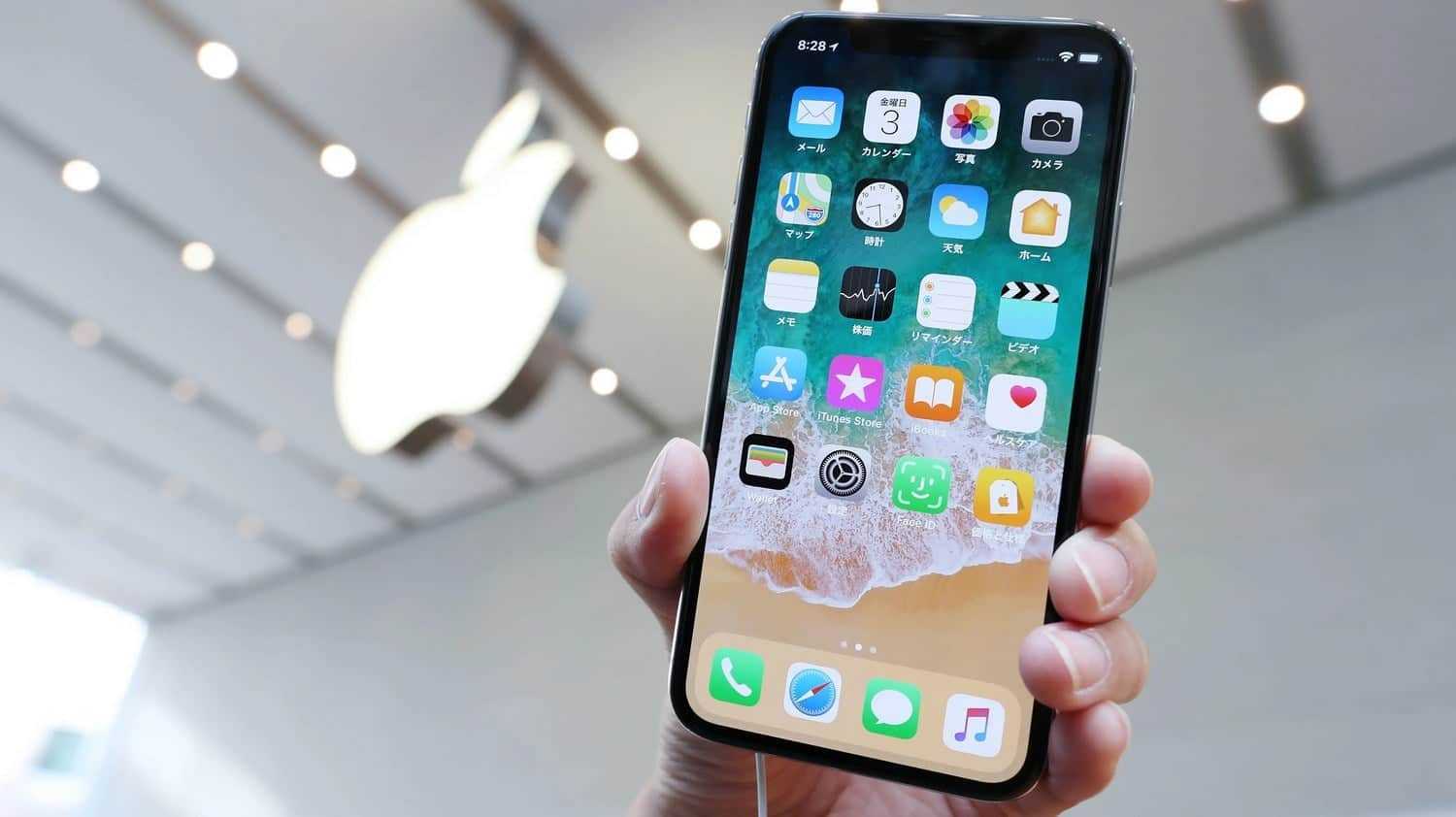 Пользователи iPhone 11 жалуются на появление зелёного оттенка на экране смартфона 4 iphone 12 india