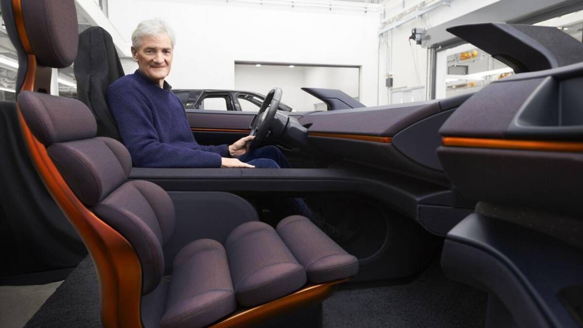 Внутренний вид электросамосвала Dyson внедорожник