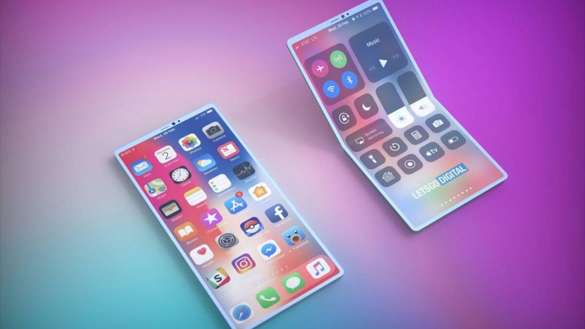 Складной iPhone с подсвеченными интерфейсами и приложениями