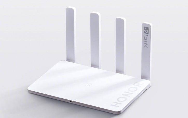 Honor запускает Honor 9A и Router 3 для мирового рынка 23 июня 5 Белый Wi-Fi роутер Honor с антеннами и логотипом