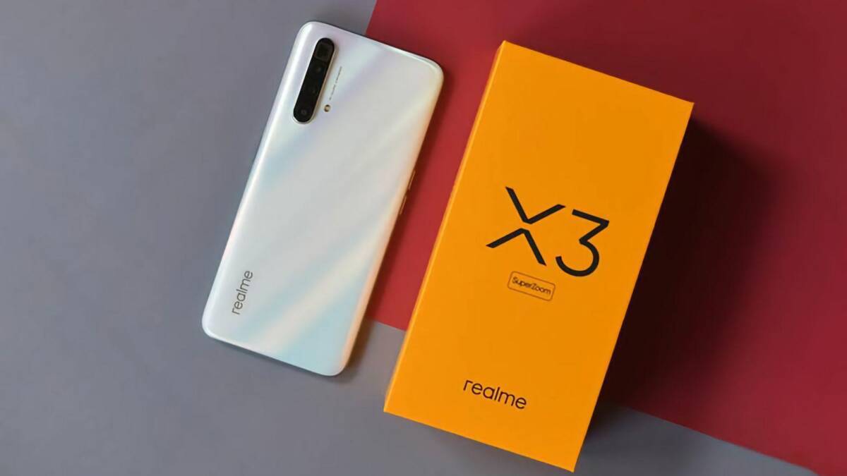 Обзор смартфона Realme Y3 с задней камерой и коробкой