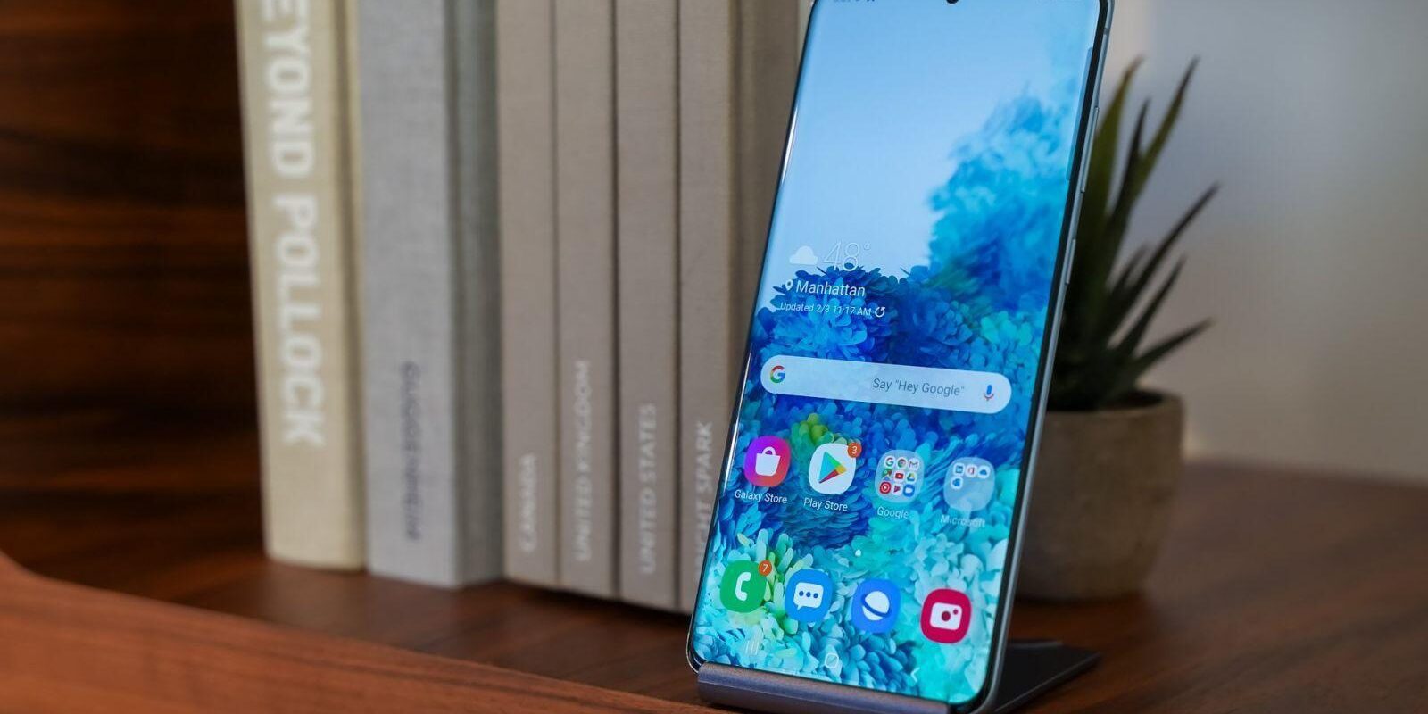 Samsung представила бюджетный смартфон Galaxy M31s 3 1588760470 samsung galaxy s20 plus front profile 1