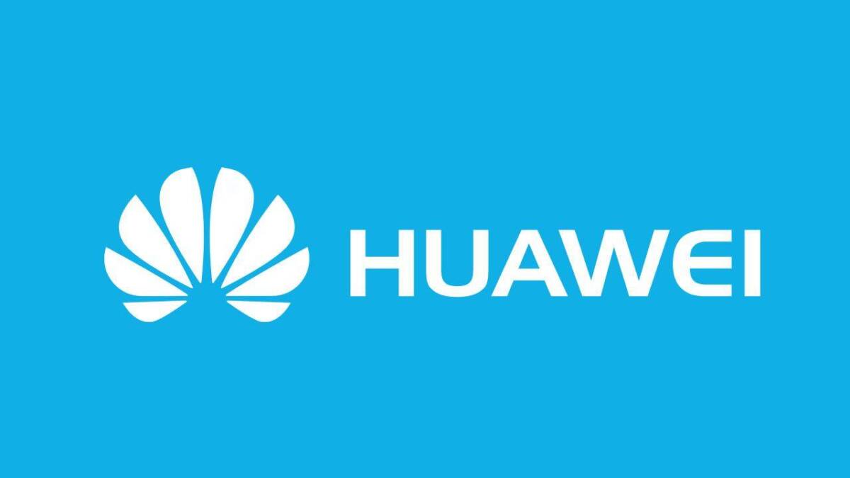 Синий фон с логотипом Huawei и названием компании